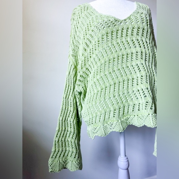 American Eagle Knit Pullover - Picture 4 of 6